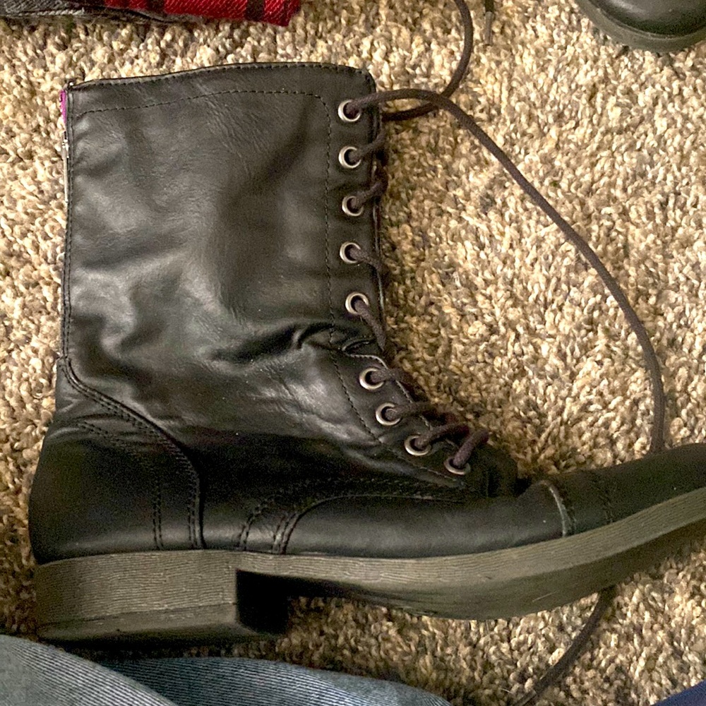 Black boots